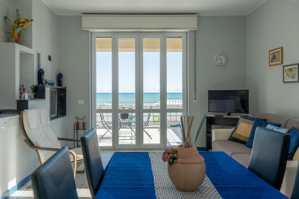 Villa La Casa Sul Mare Agnone Bagni Exterior foto